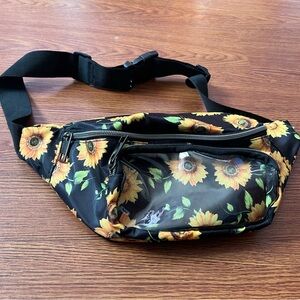 Sunflower Print Fanny Pack